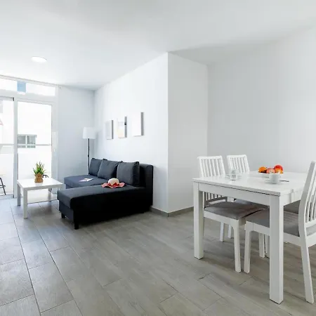 Atico Vega Penthouse * Адехе