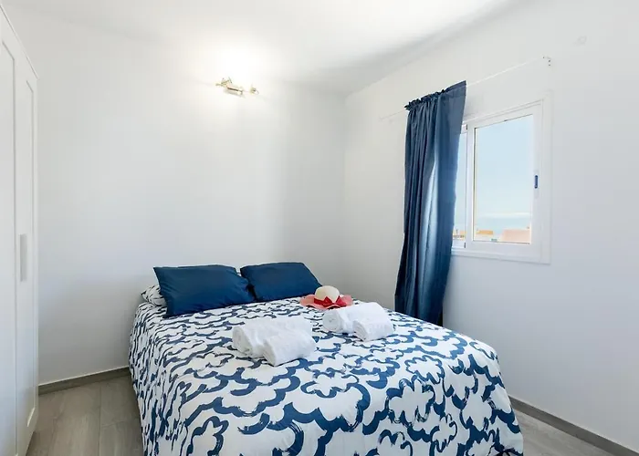 Atico Vega Penthouse Apartment