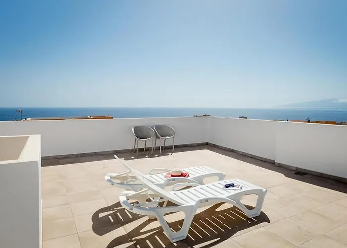 Atico Vega Penthouse Apartment *