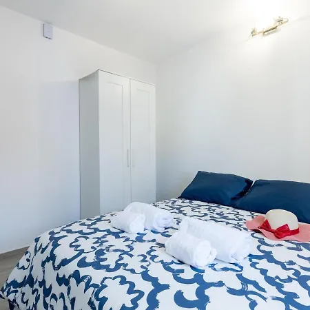 Atico Vega Penthouse Apartman *